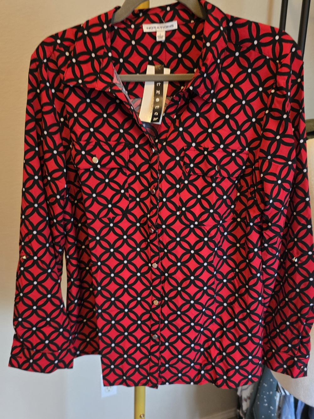 Red & Black Geometric Button-Up Blouse by Notations